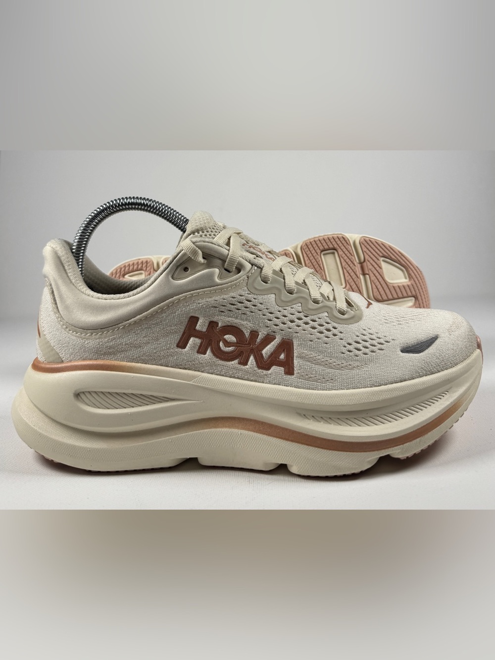 Hoka One One Bondi 9 Women’s 7.5B Oat Milk Rose Gold Running Shoes Sneakers